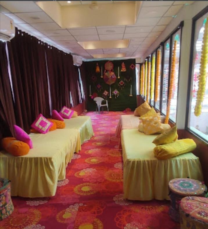 Sukh Sagar Hotel Jaipur Exteriör bild