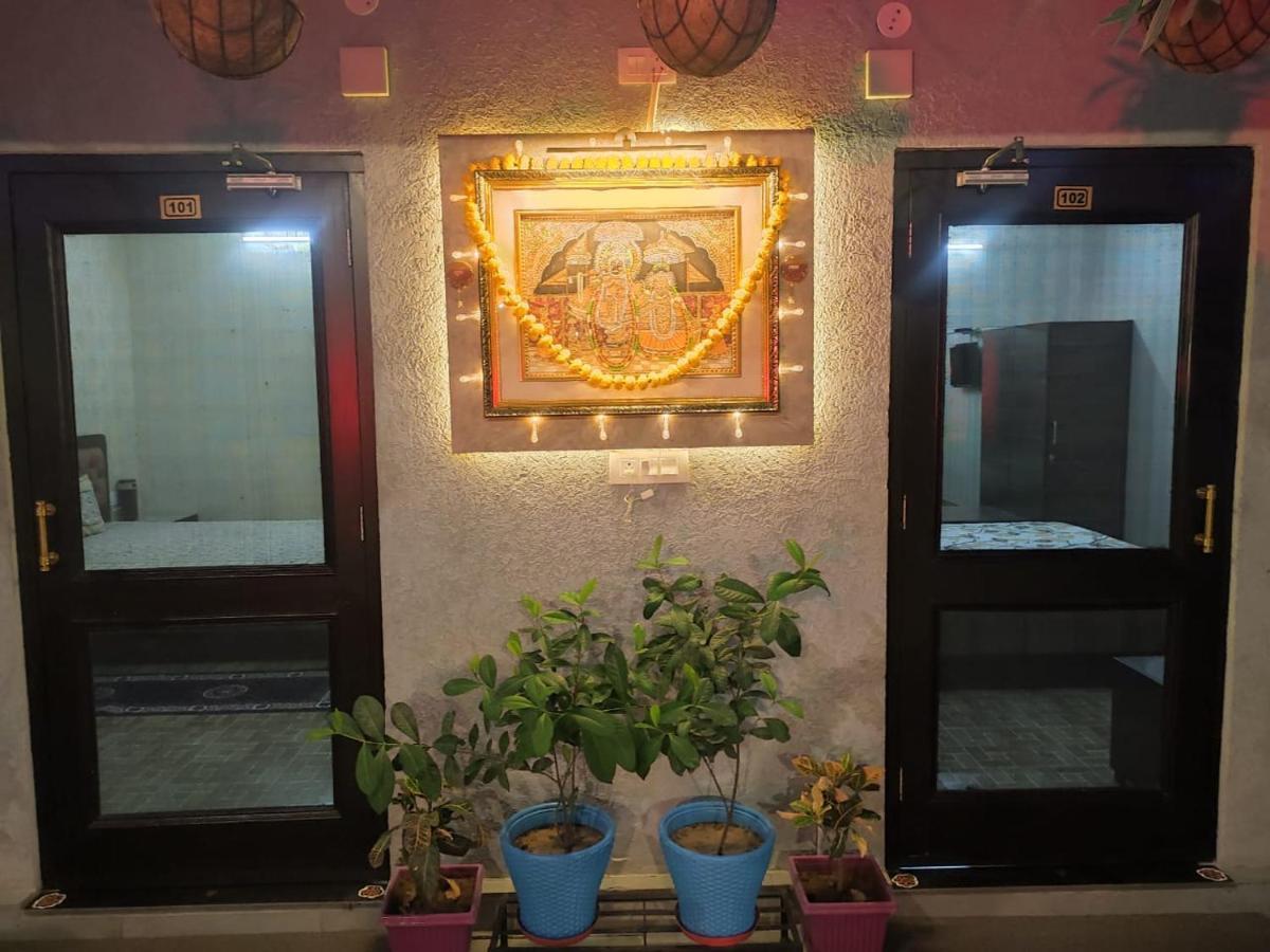 Sukh Sagar Hotel Jaipur Exteriör bild